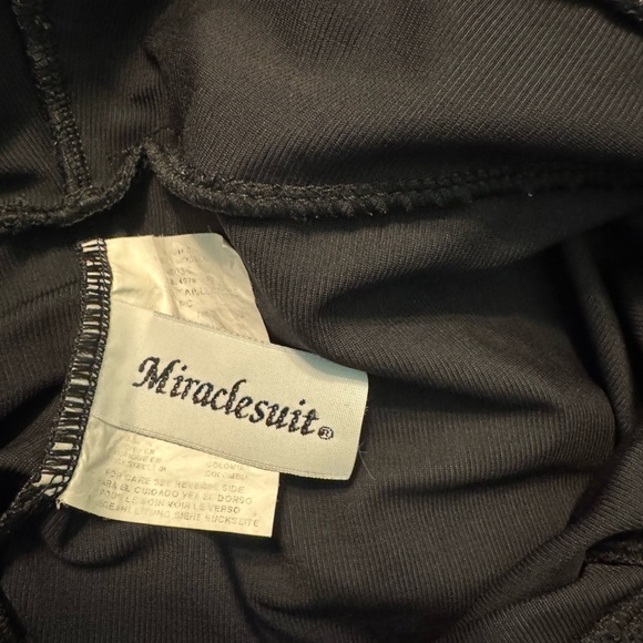 Miracle Suit Women’s Black Tummy Flattering Swim Dress. NEVER WORN. 2X - Picture 9 of 12